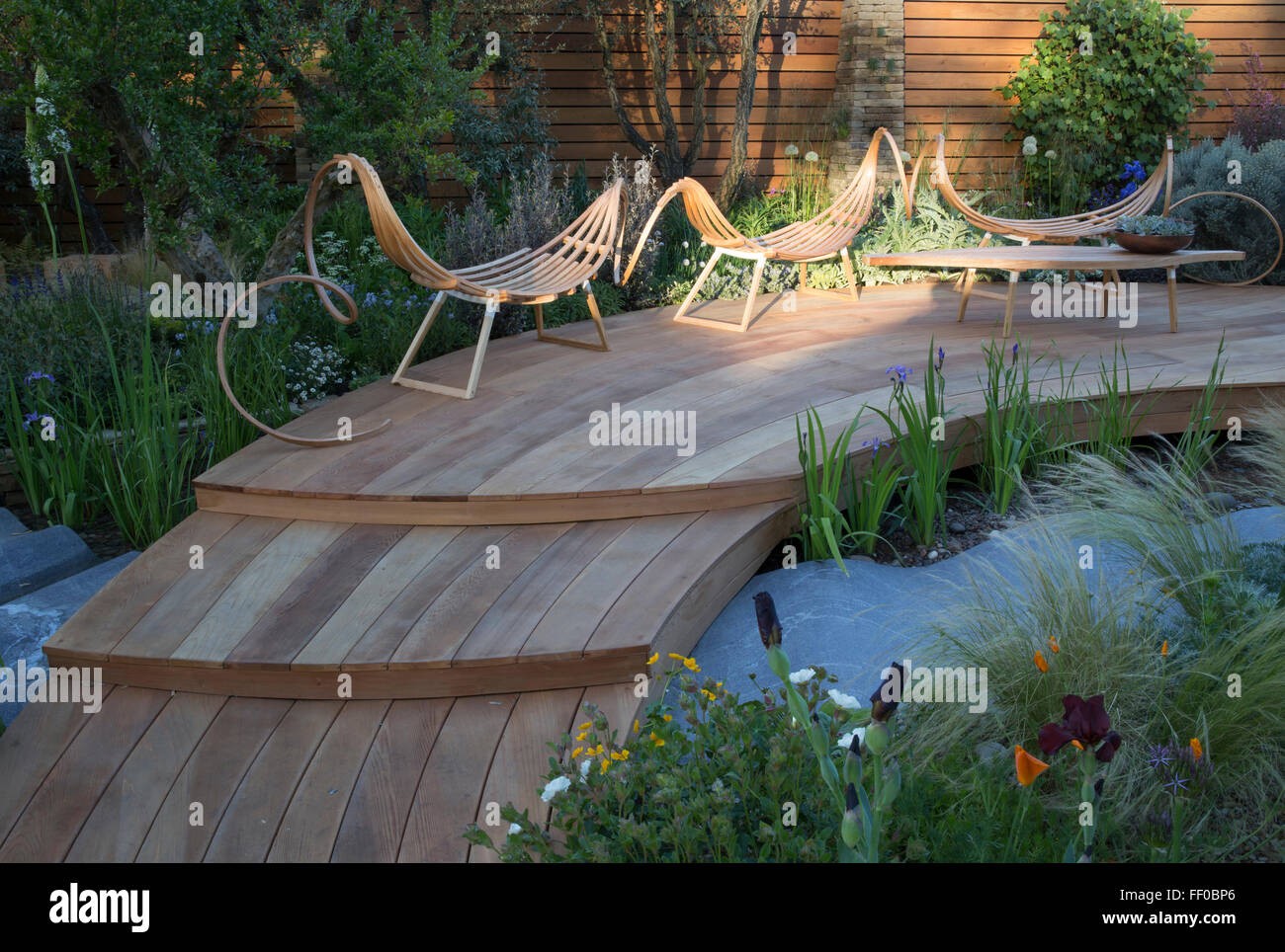 Landscaping thumbnail 2